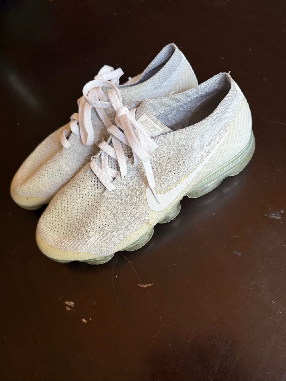 Nike White mens Flyknit VaporMax 1 Sneakers